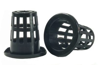 Openwork Design Plastic Nursery Pots (5)