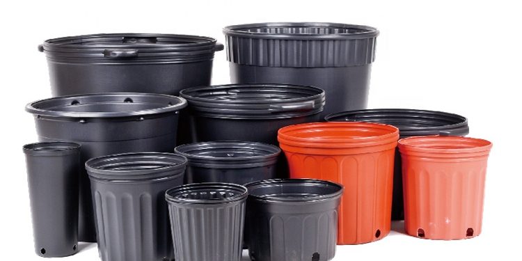 permeable plastic black nursery pot (1)