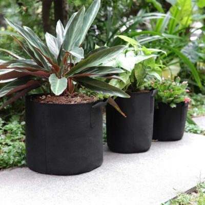 Garden fabric grow bag for vegetables and flowers