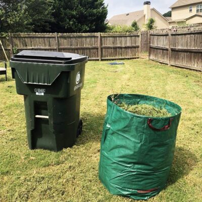 Foldable reusable plastic grow bag for garden use